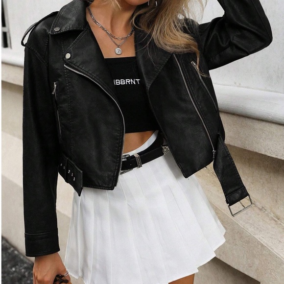 Luxe Vegan Leather Zip up Cropped Moto Biker Jacket - Picture 4 of 11